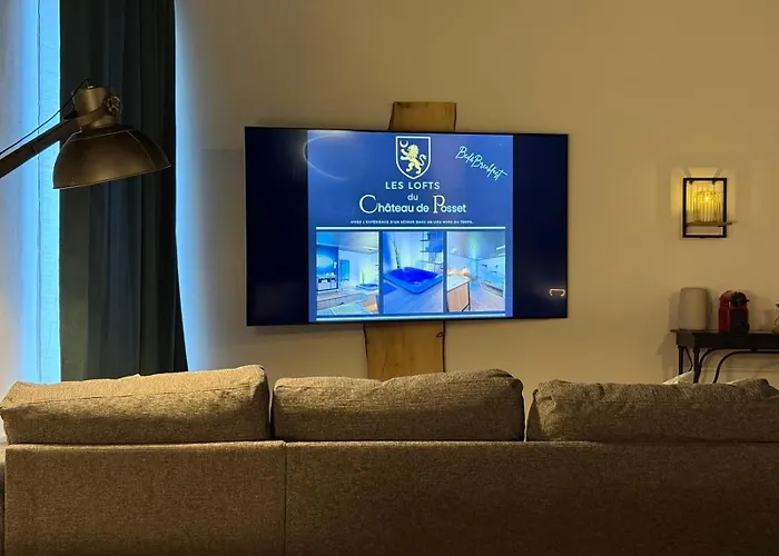 B&B Les Lofts Du Chateau De Posset 3*